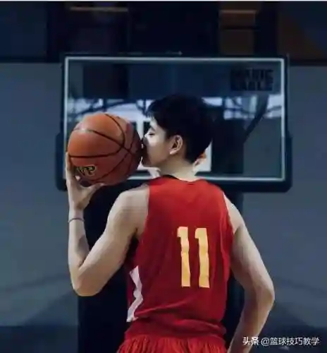 灌篮4最强阵容搭配图表(狂战士搭配什么阵容)