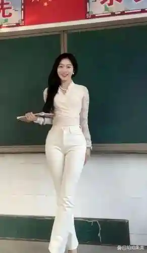 校花英语老师攻略插图1