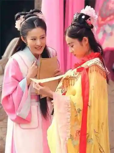 欢喜知府阵容