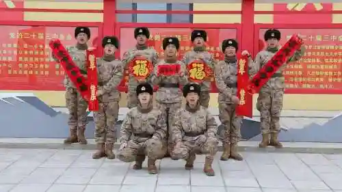 新兵阵容插图1