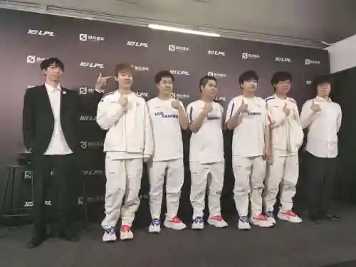 LGD首发阵容插图1